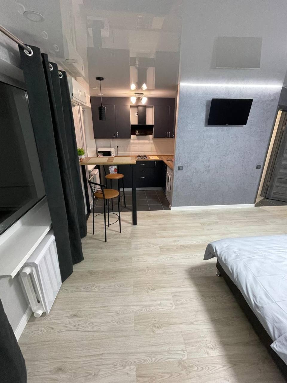 Apartcenter Вип Апартаменты В Центре Города На Гагарина Krivoy Rog Εξωτερικό φωτογραφία
